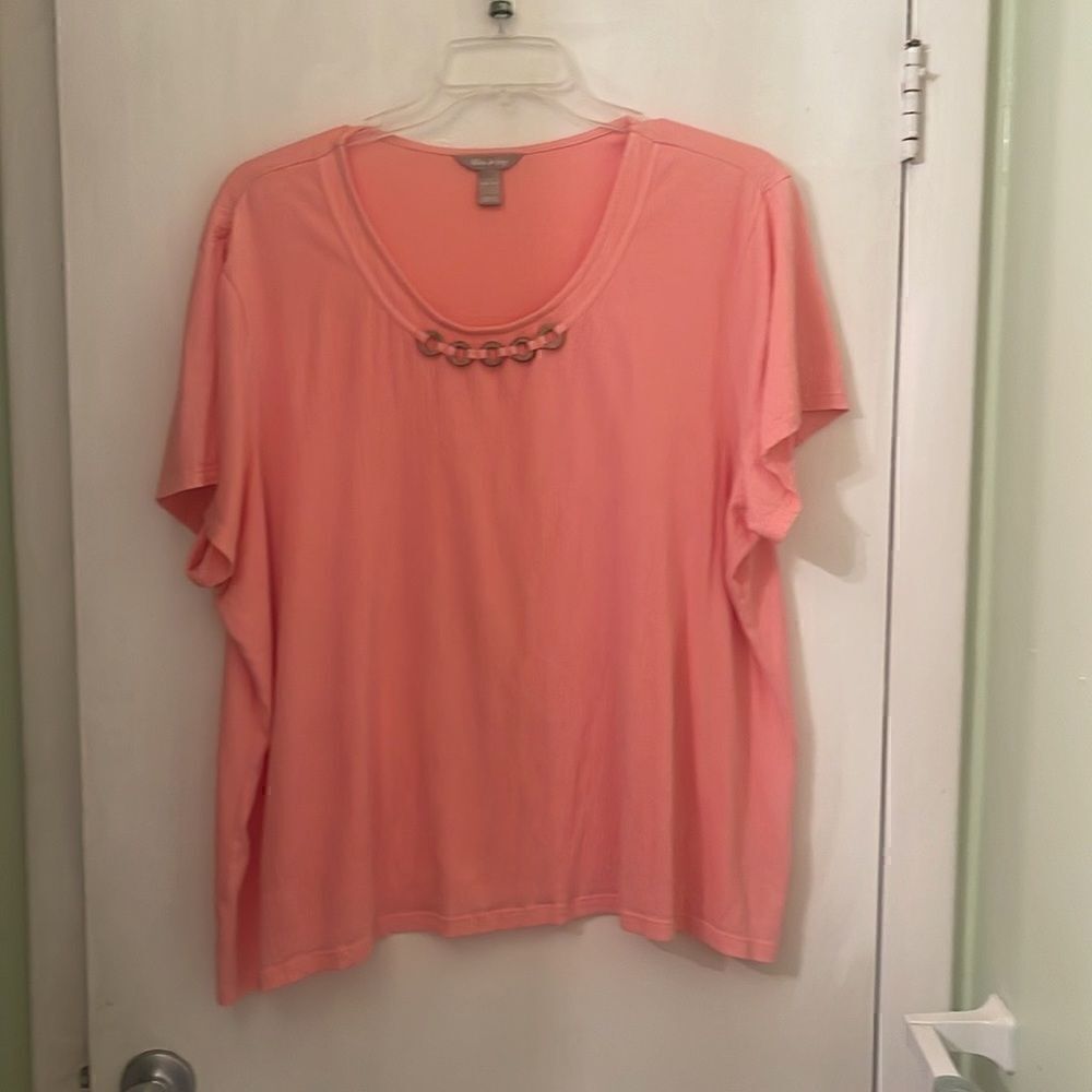 White Stag woman’s top  